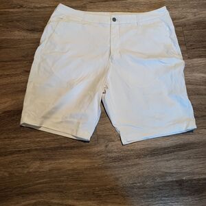 Men's Cream Shorts